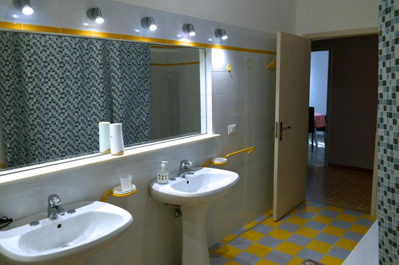 La Dimora Dei Musicisti Bed and Breakfast Castelfidardo Exteriör bild