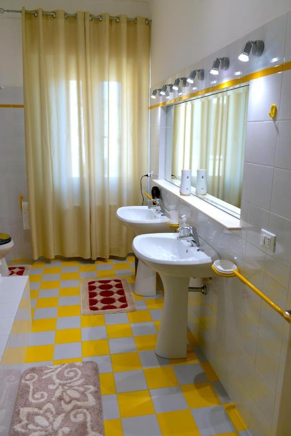 La Dimora Dei Musicisti Bed and Breakfast Castelfidardo Exteriör bild